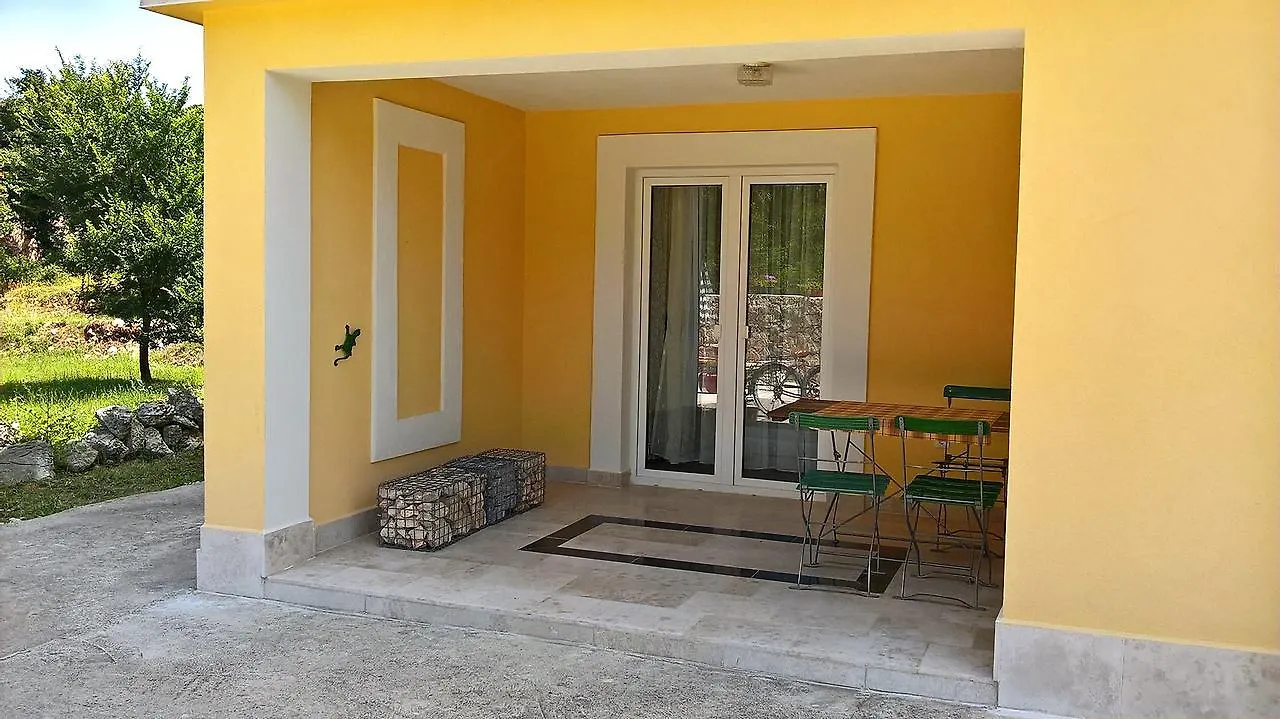 Apartments Mermaid Malinska Croatia