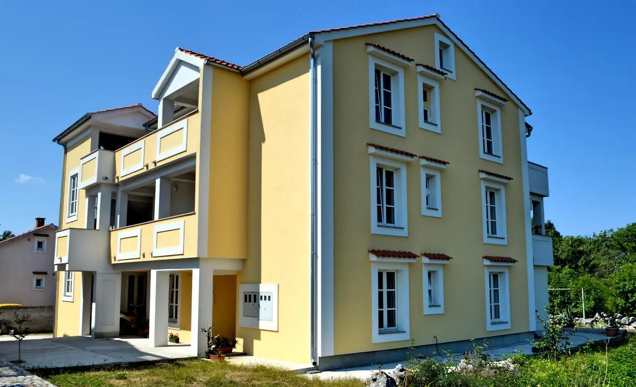 Apartments Mermaid Malinska