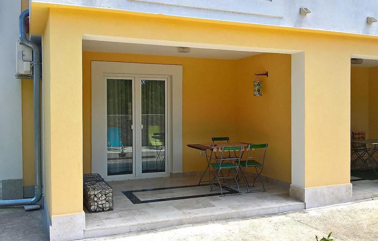 Apartments Mermaid Malinska Croatia